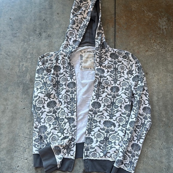 Aeropostale Tops - Aeropostale Xl gray and white zip up hoodie